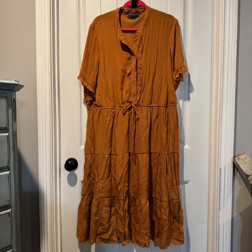 Rusted brown Tiered Button-Front Midi Dress Size 3X